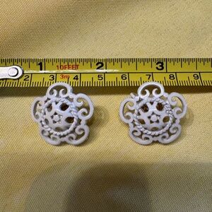 Trifari Enameled White Clip on Earrings
